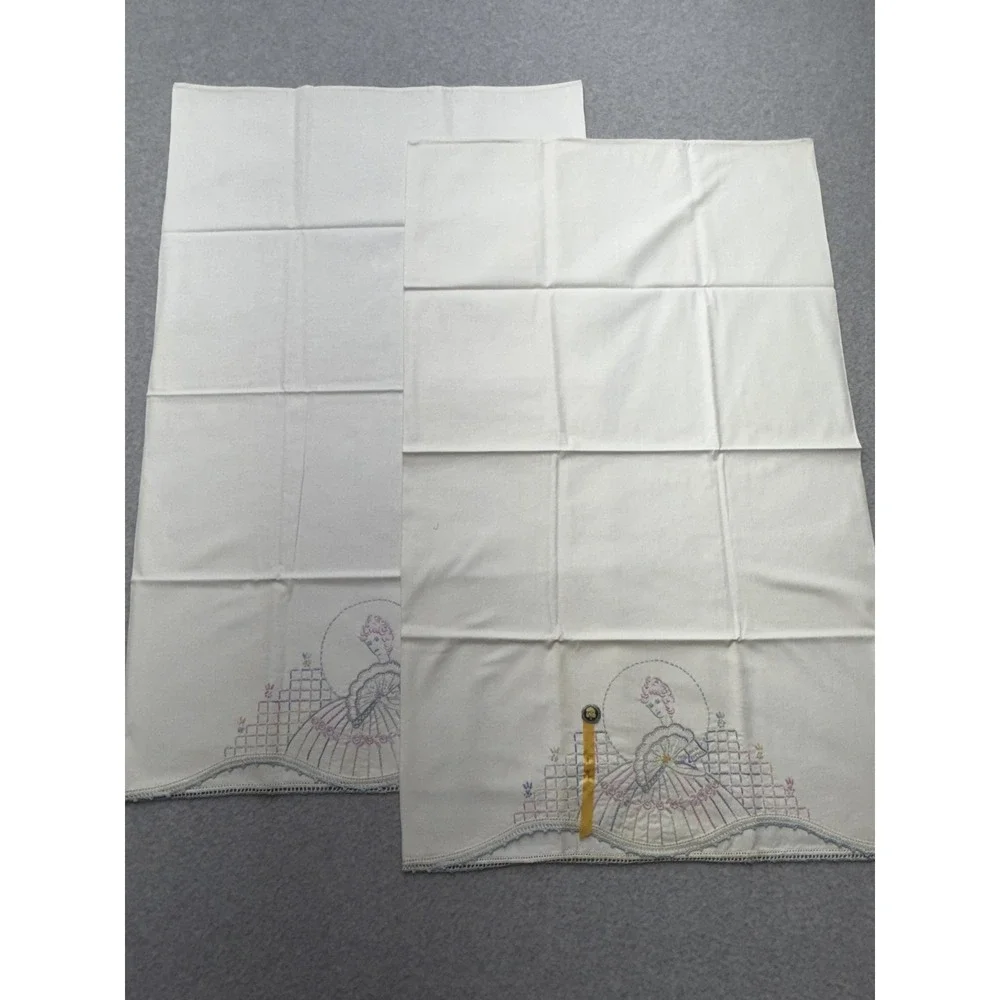 Vintage Hand Embroidered Pillowcases Set 2 Lady Fan White Standard PTA Pin